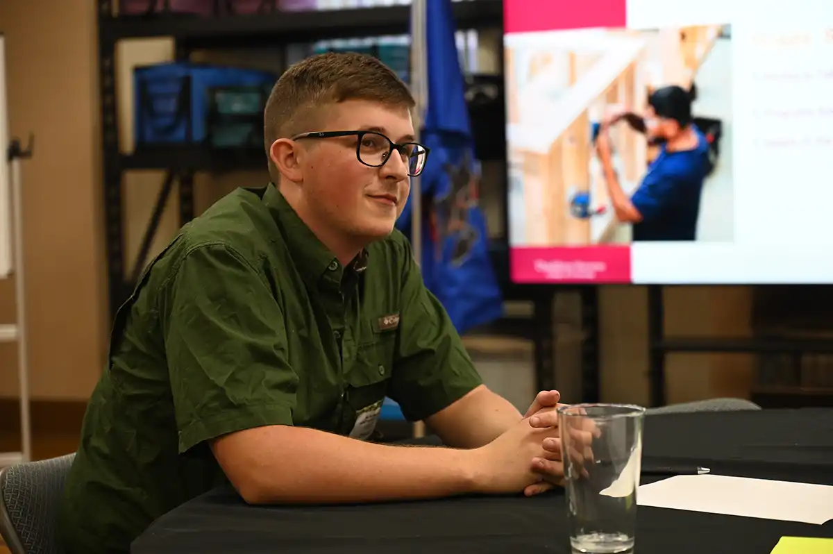 Jeremy II4T Intern at the II4T 2023 STEM SUMMIT